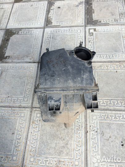 Корпус воздушного фильтра audi A6 (C5)