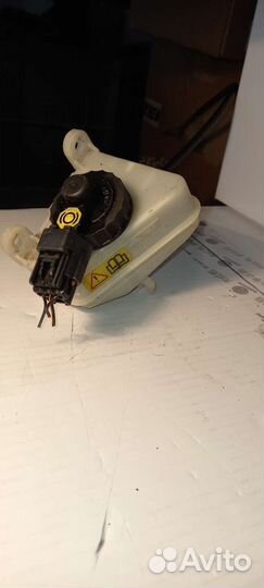 Бачок тормозной жидкости Форд Фокус 1 Focus 1