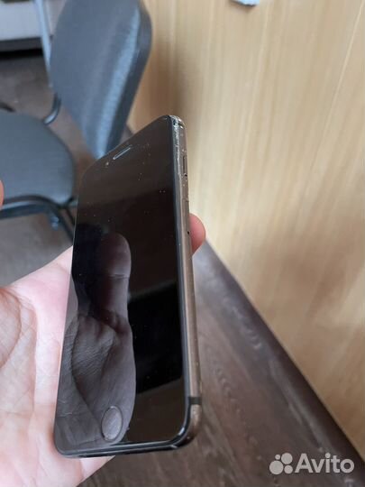 iPhone 8 64гб