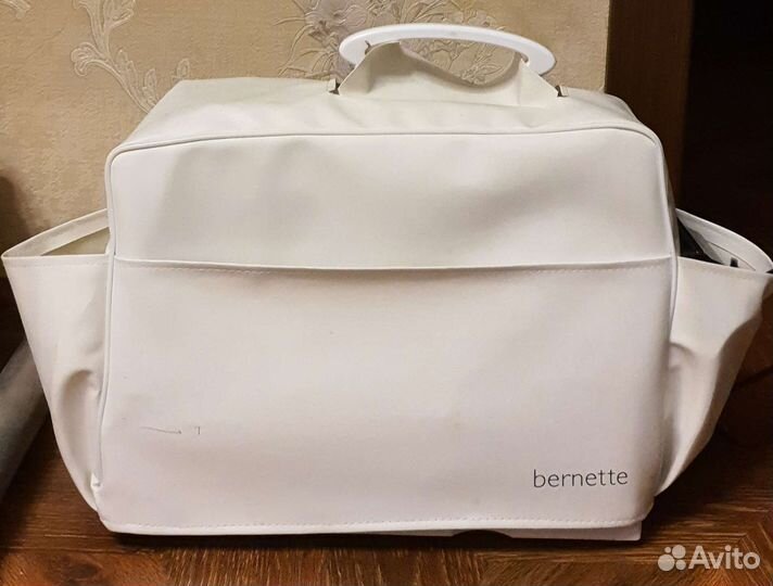 Швейная машина Bernina Bernette Milan 5