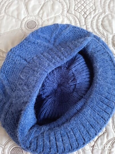 Берет с козырьком