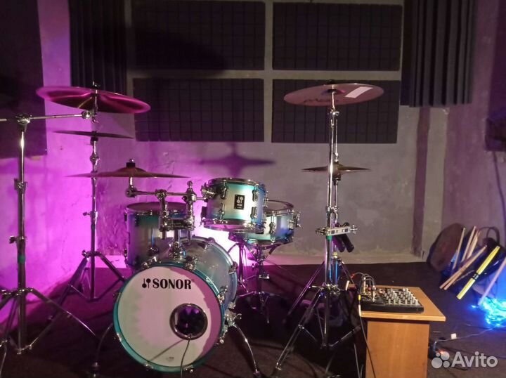 Обучение Уроки игры на барабанах в центре города