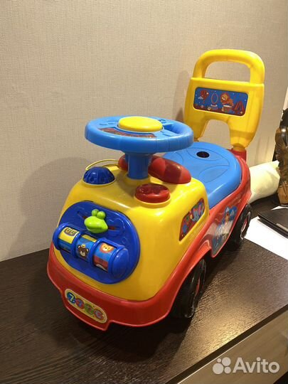 Машинка-каталка babygo первые шаги