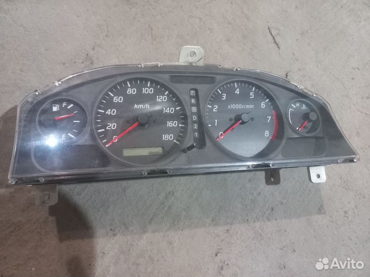 Щиток приборов Nissan Wingroad АКПП