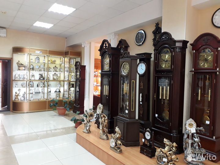 Продавец-консультант в салон часов