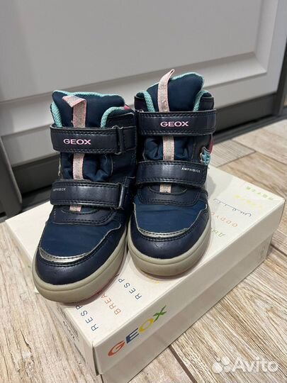 Ботинки детские 27