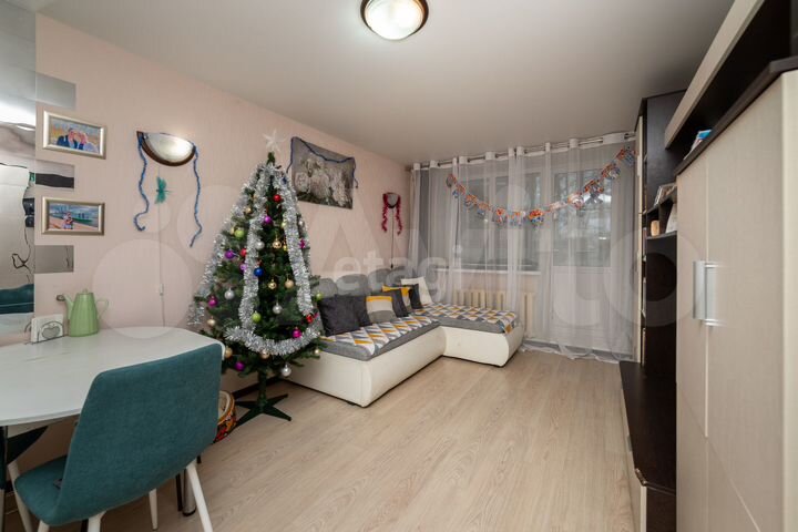 2-к. квартира, 37,8 м², 1/9 эт.