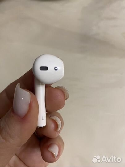 Наушник earpods левый