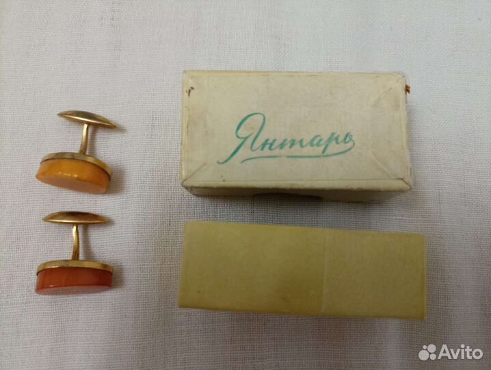 Запонки с янтарем СССР