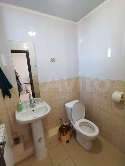 Свободного назначения, 100 м²