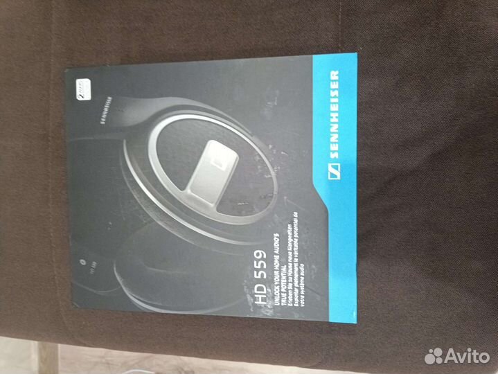 Наушники Sennheiser HD 559,в новом корпусе