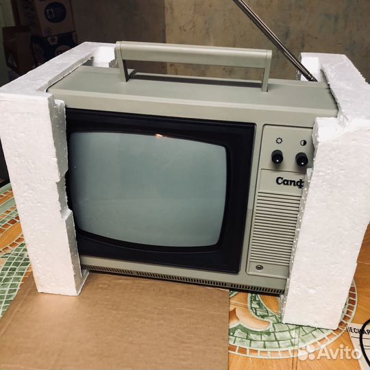 Телевизор новый