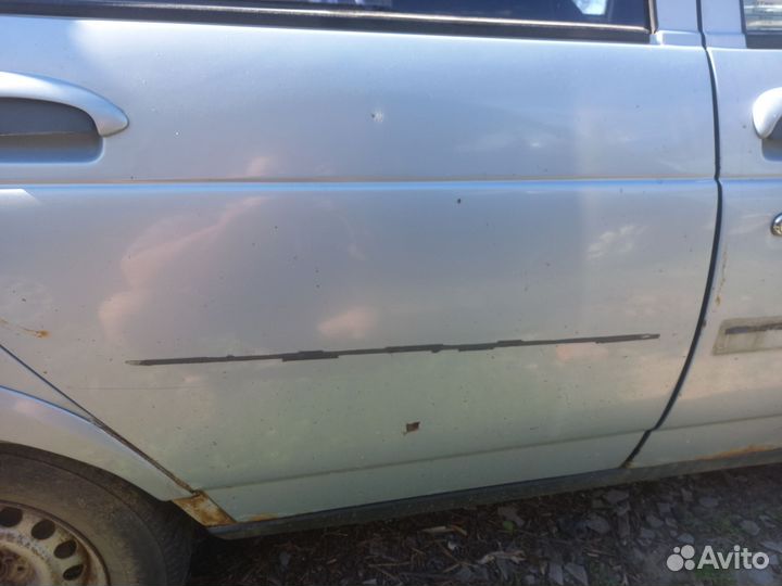 Дверь задняя правая 2110 2112