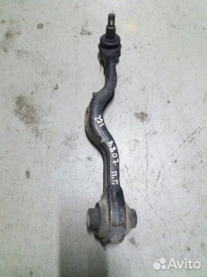 Рычаг поперечный передний левый Mercedes-Benz