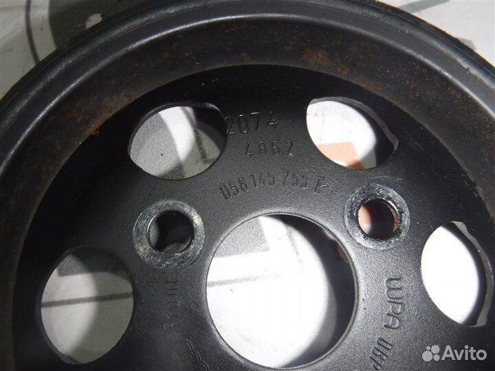 Шкив насоса гидроусилителя Volkswagen Passat