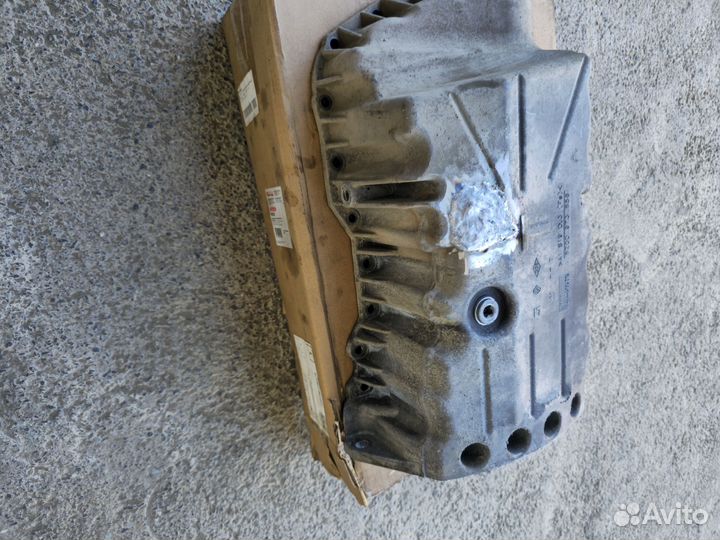 Поддон картера двигателя Renault Dasher