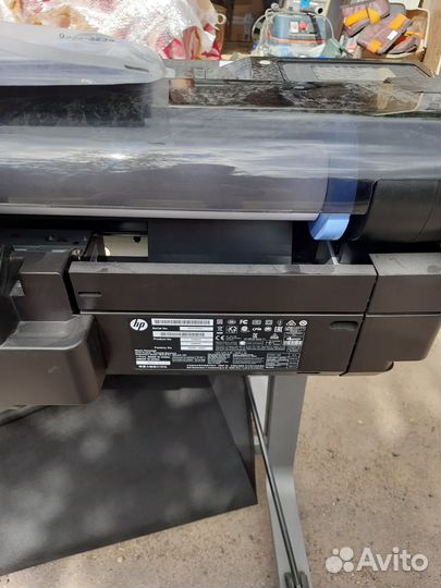 Плоттер HP designjet t520
