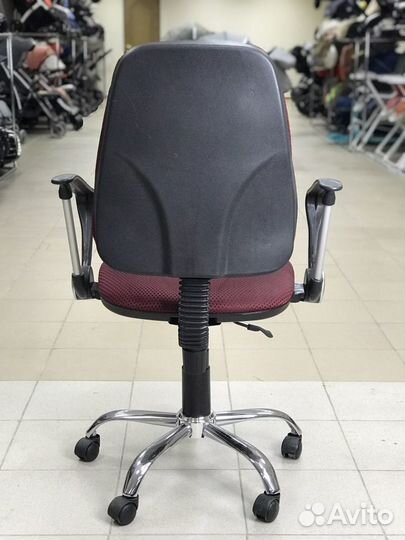 Компьютерное кресло Офисное кресло