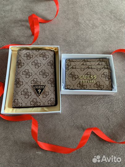 Обложка Guess и картхолдер