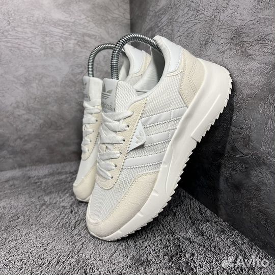 Кроссовки женские adidas