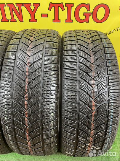 Goodyear UltraGrip Performance SUV Gen-1 235/55 R19 105V