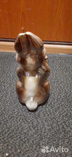 Фарфоровый заяц