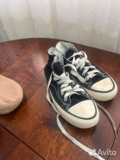 Продается обувь бу 300