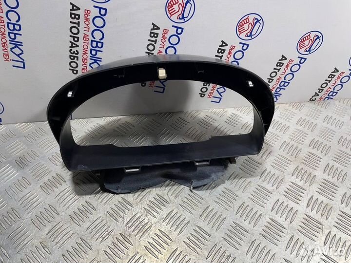 Накладка щитка приборов Hyundai Elantra