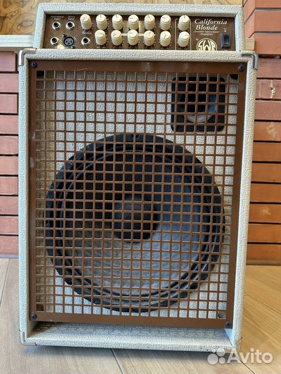 Комбоусилитель SWR California Blonde (Mexico)