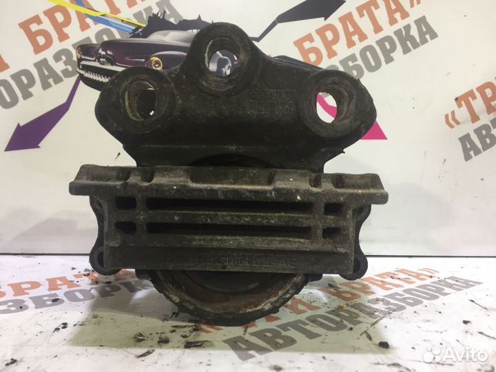 Форд Транзит Подушка двигателя