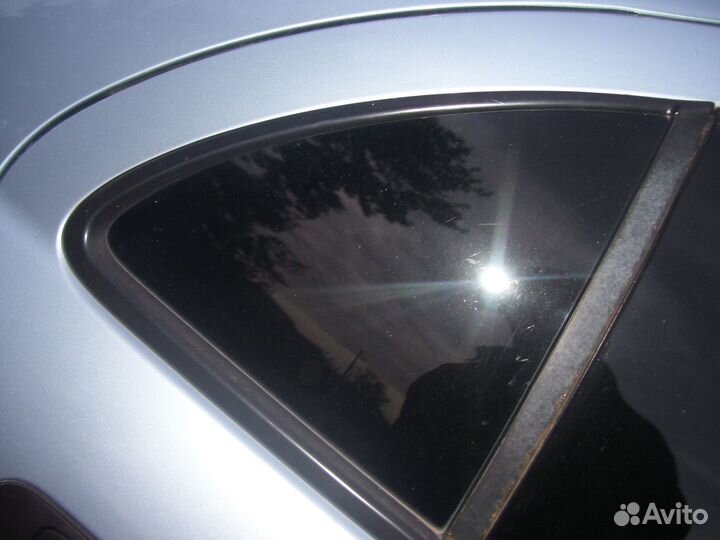 Ниссан альмера N 16 стекло