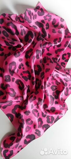 Платок Розовый леопард шелк натуральный