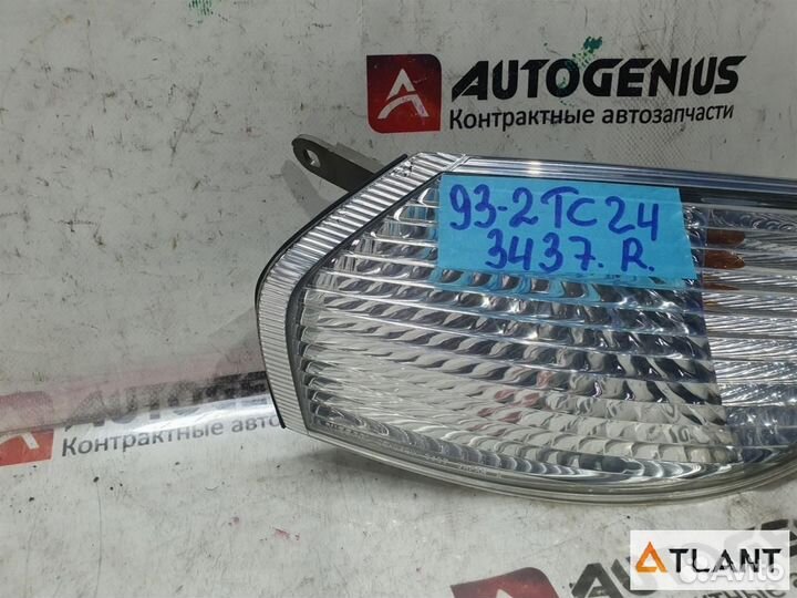 Габарит передний правый nissan serena