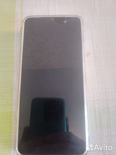 TECNO Spark 8, 4/64 ГБ