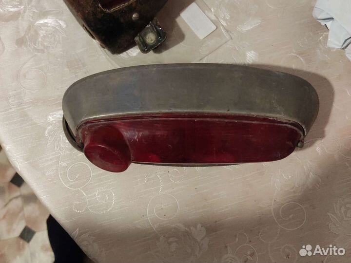 Фонарь подсветки номера газ м20 победа