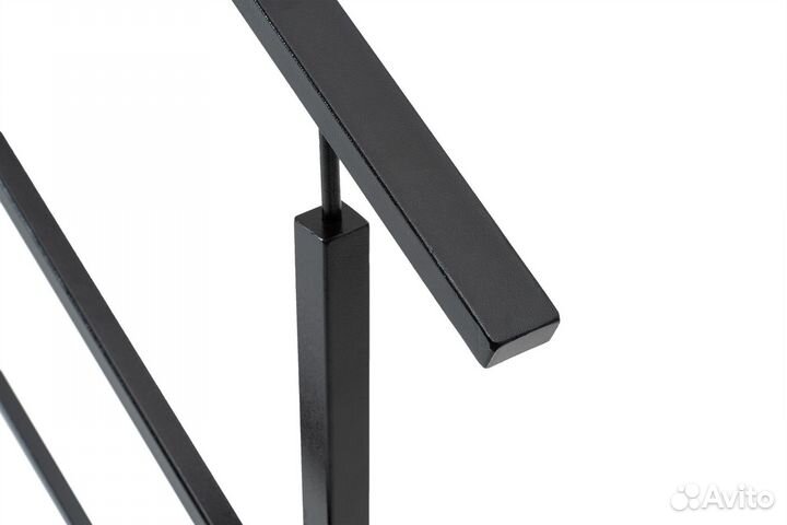 Перила металлические для лестницы