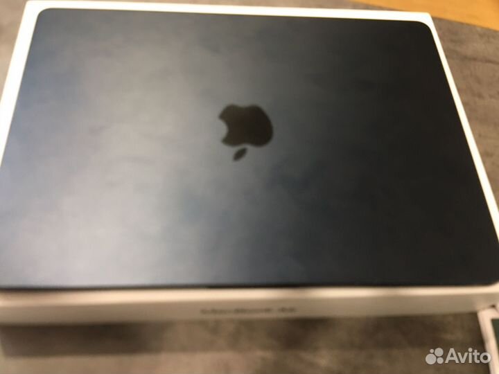 Macbook air 13 m2
