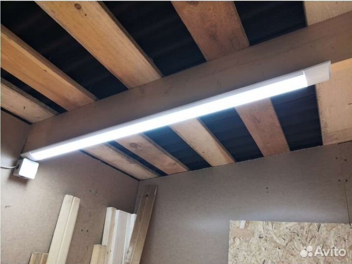 Светильник потолочный светодиодный