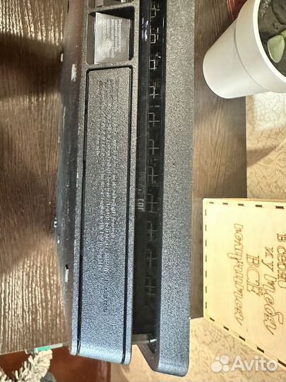 Sony PS4 slim 1tb