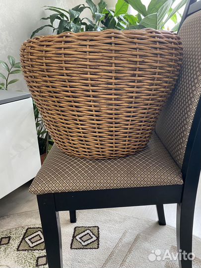 Кашпо из полиротанга