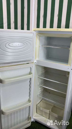Большой выбор б/у холодильников от