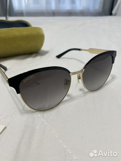 Солнцезащитные очки Gucci
