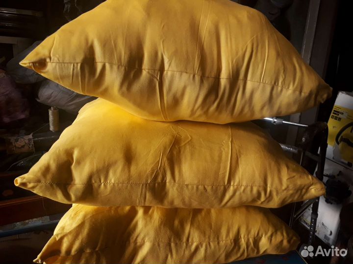 Подушки на синтепоне 6060