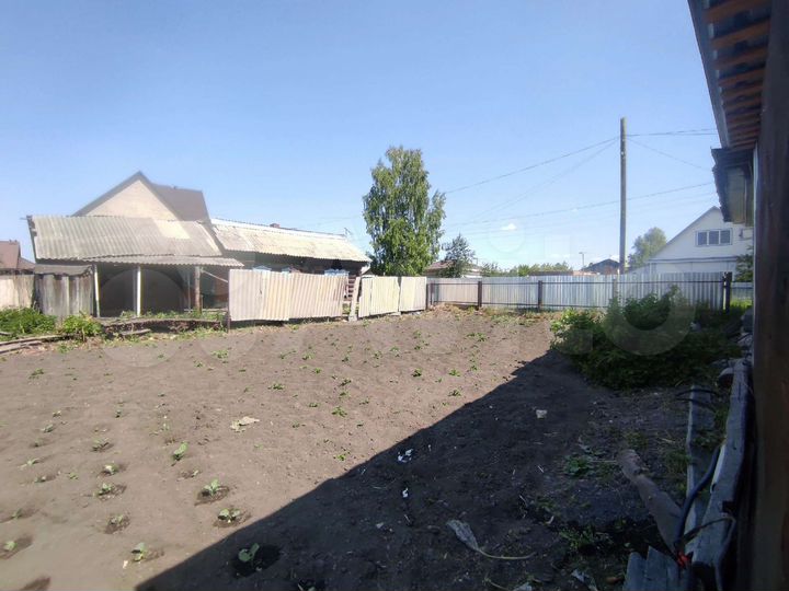 Дом 40 м² на участке 7 сот.