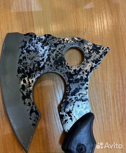 Топор для рубки