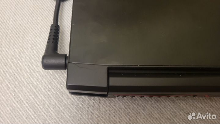 Игровой ноутбук MSI i7/GTX 1050 4 Gb/ 8 Gb Ram