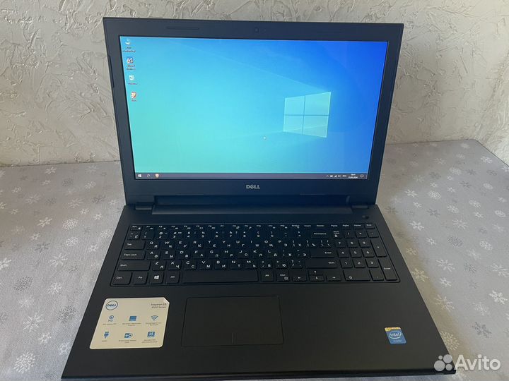 Ноутбук Dell Inspirion 15