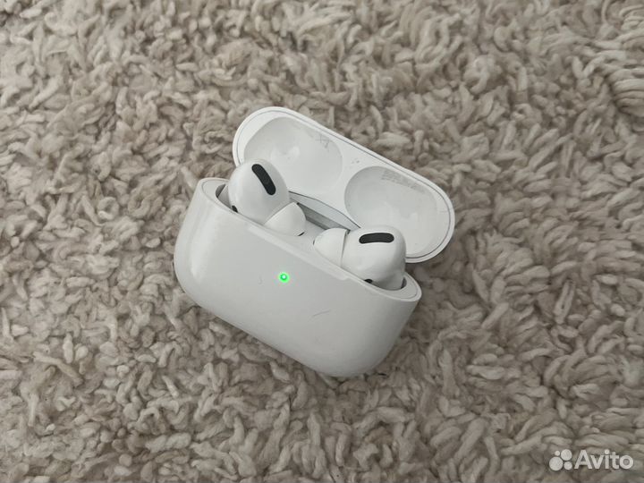 Наушники apple airpods pro (левый с дефектом)