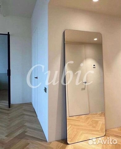 Зеркало интерьерное