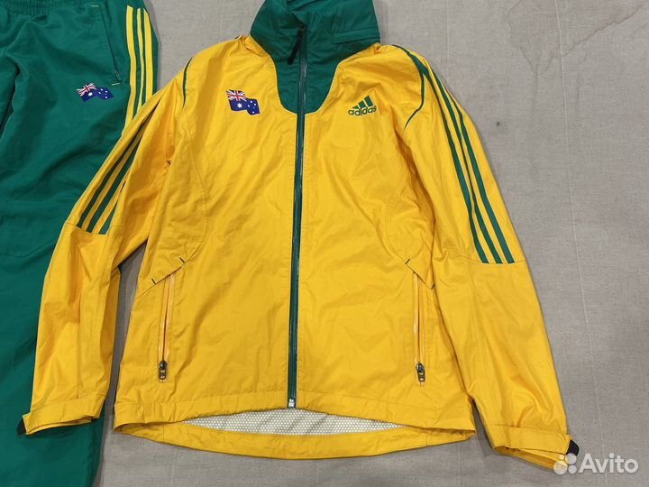 Комтюм Adidas australia размер S